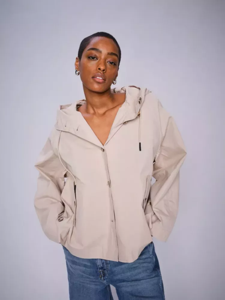  174 BEIGE