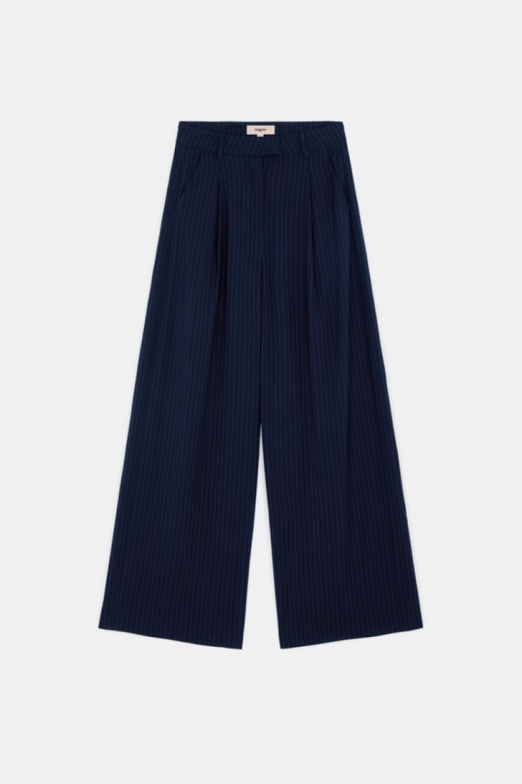  03 BLEU NUIT