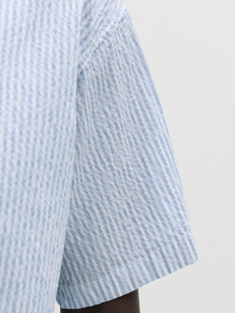  CASHMERE BLUE