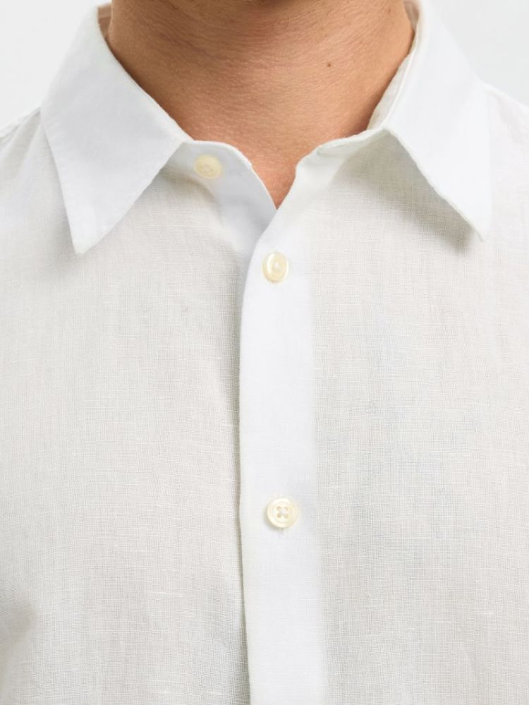 BRIGHT WHITE