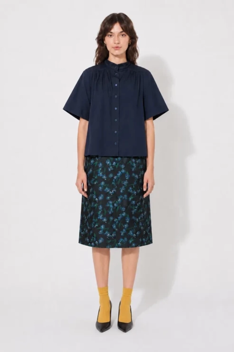 890 BLUE