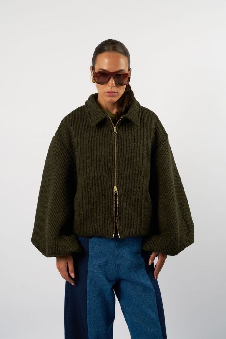  OLIVE