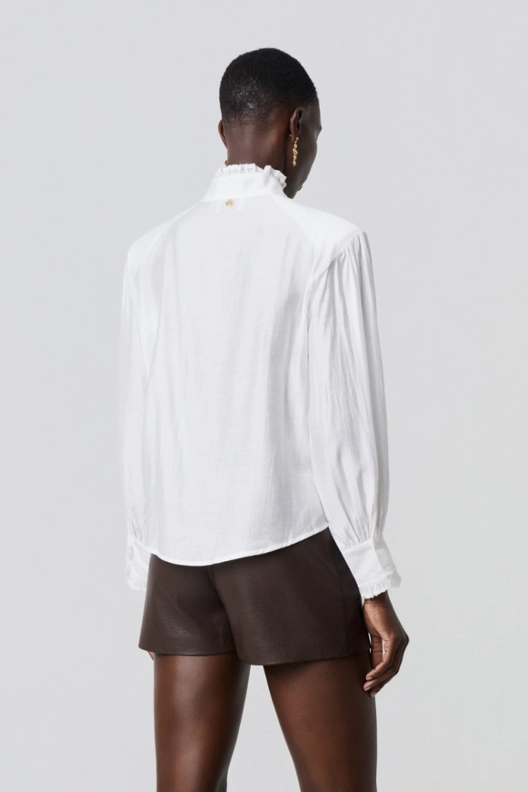  OFF WHITE
