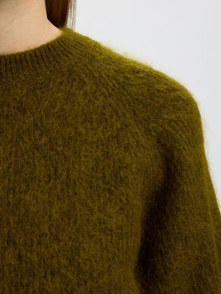  FIR GREEN